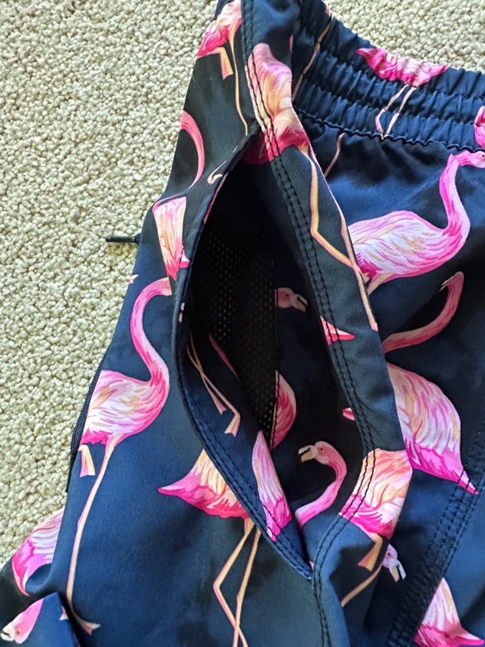 Hurley flamingo print swim trunks - Picture 6 of 8